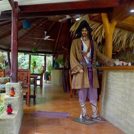 Casa Caribbean Coconut Hotel Cahuita Buitenkant foto